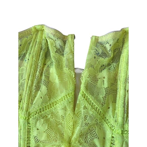 La Senza Regina Miracle Bustier Crop Bra Yellow Lace 34B NWOT - Picture 4 of 4